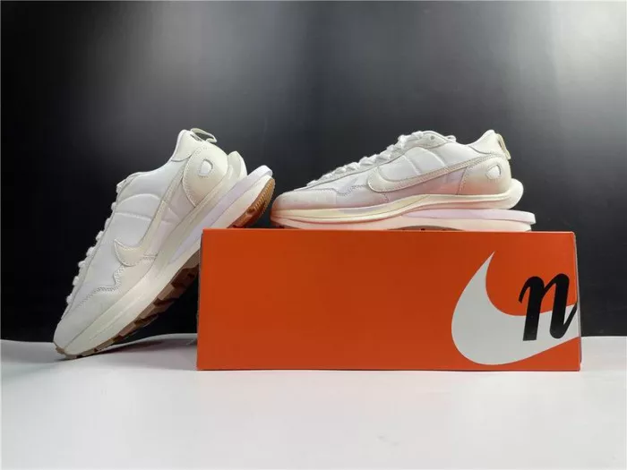 Cheap NIKE VAPORWAFFLE SACAI WHITE DD1875-100 0116