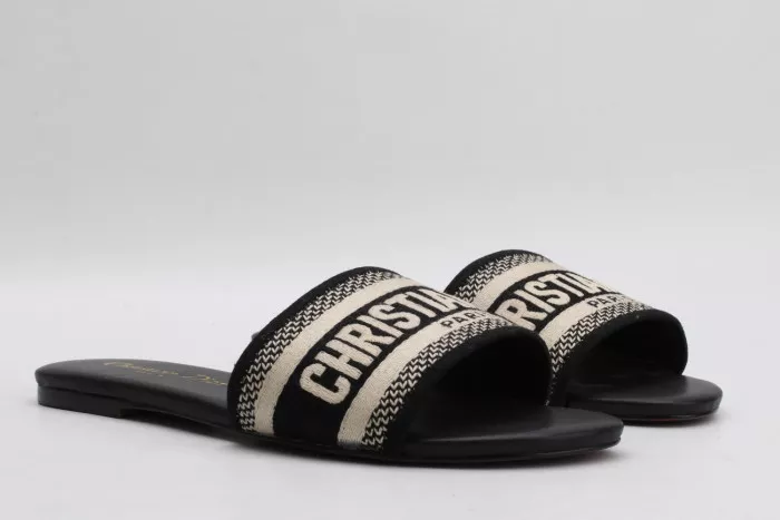 Rep DR SLIPPERS 0117