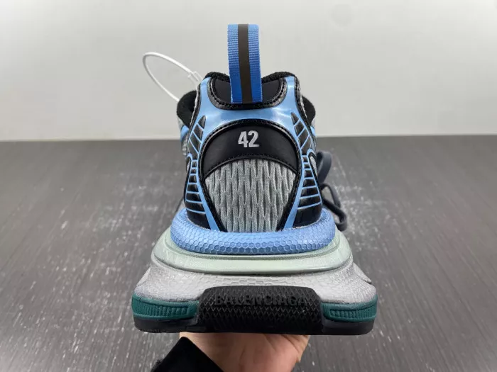 Rep BLCG 3XL SNEAKER 734734 W3XLR 0629 0118