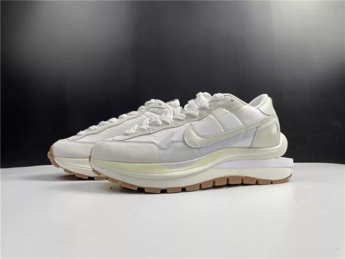 Cheap NIKE VAPORWAFFLE SACAI WHITE DD1875-100 0116