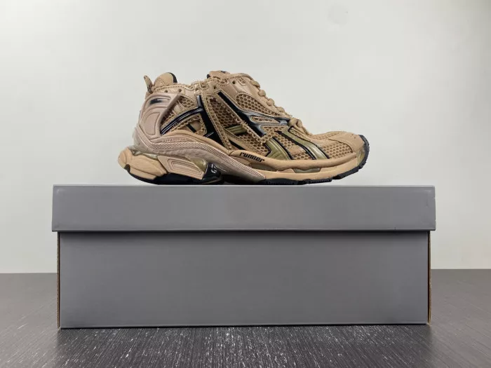 Rep BLCG RUNNER SNEAKER 677403 W2RA5 0126 0118