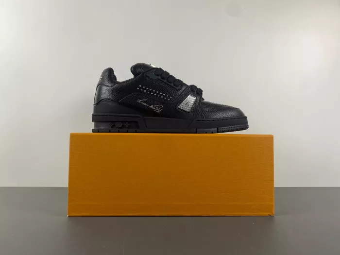 Rep LV TRAINER SNEAKER 24121003 0112