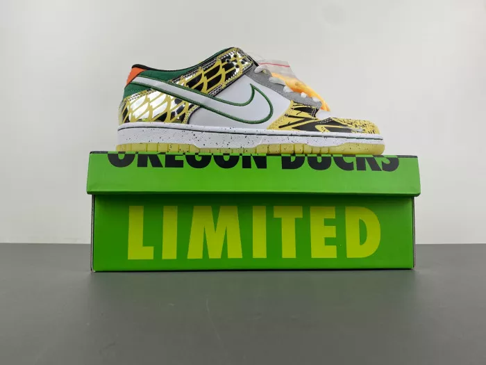 Cheap Nike Dunk Low What the Duck Away University of Oregon PE HV1454-100 0119