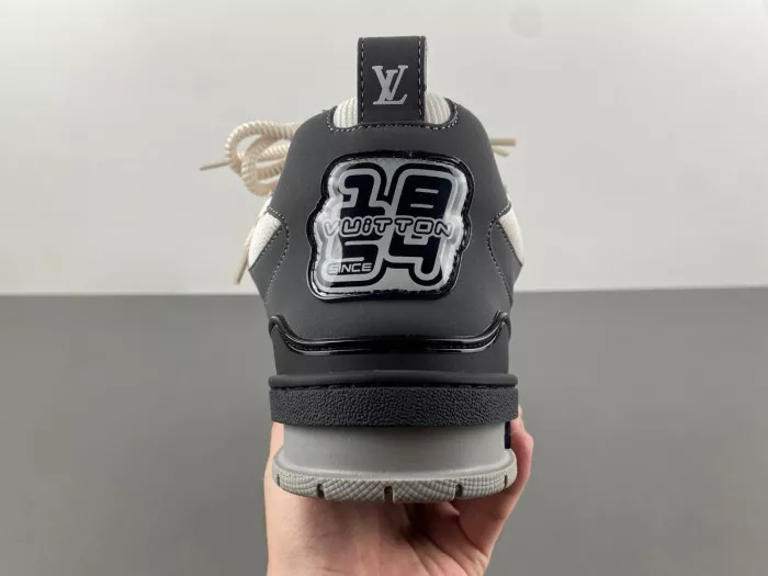 Rep LV SKATE SNEAKER 0115