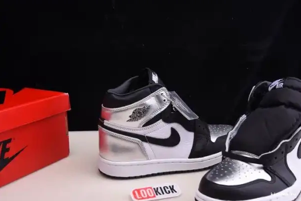 Rep CD0461-001 TOE AIR HIGH SILVER OG JORDAN 1 WMNS 0207