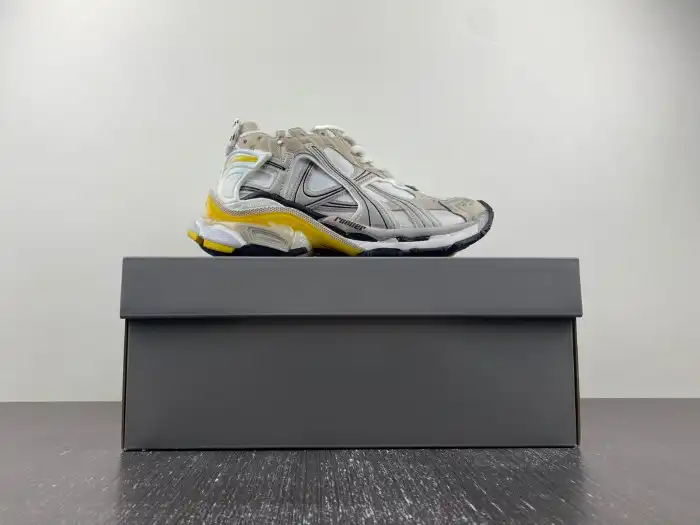 Rep BLCG RUNNER SNEAKER 772767 W3RNY 9170 0202