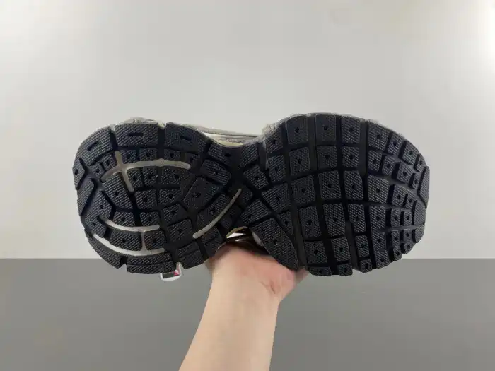 Rep BLCG 3XL SNEAKER 778698 W3XLL 0621 0202