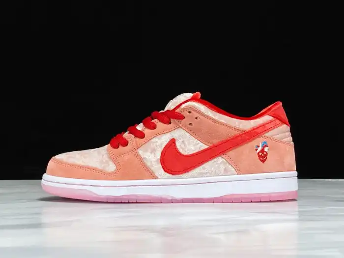 Cheap Nike SB Dunk Low StrangeLove Skateboards CT2552-800 0203