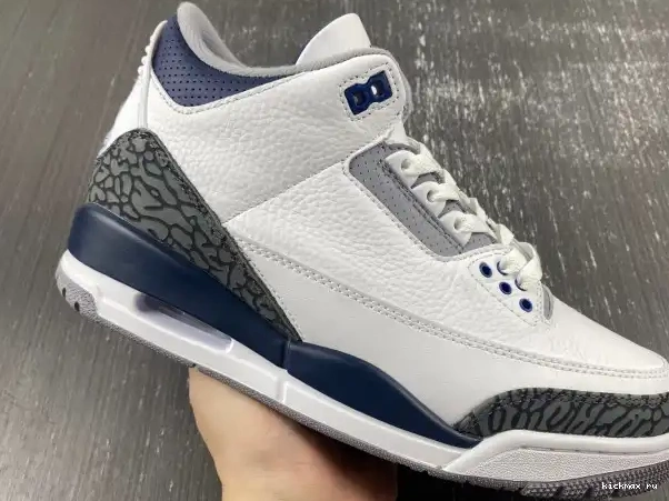 Rep 3 Midnight Jordan Air Navy CT8532-140 0218