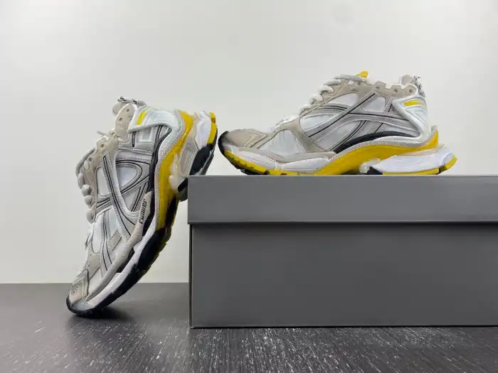 Rep BLCG RUNNER SNEAKER 772767 W3RNY 9170 0202