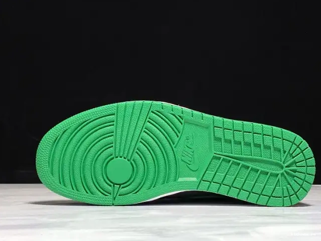 Rep Jordan 1 Pine 555088-030 High Green Air 0223