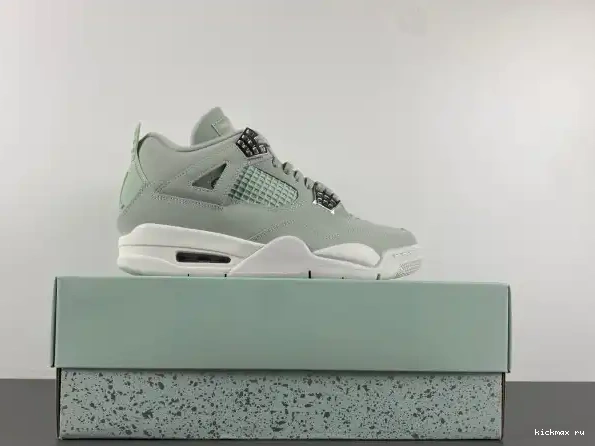 Rep 4 (W) HV0823-003 Jordan Air Seafoam 0207