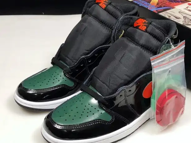 Rep 1 Team AV3905-038 Retro High Black Air x OG SoleFly Orange-Fir Jordan 0318